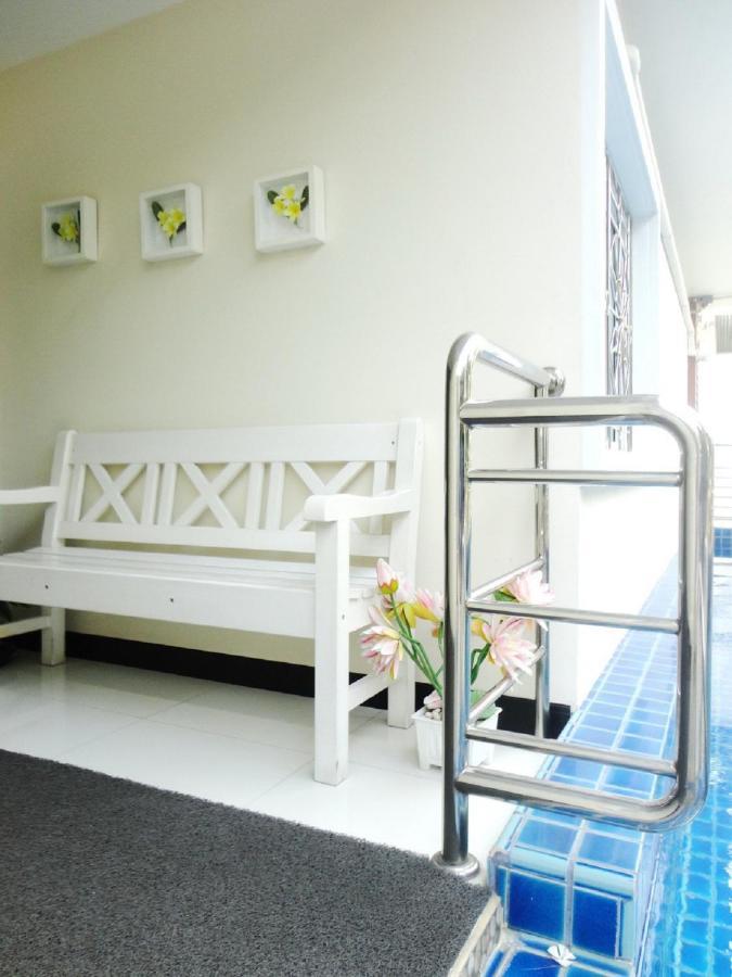 Charming Resident At Ekkamai From Studio Unit Up To 2 Bedroom Apartment Banguecoque Exterior foto