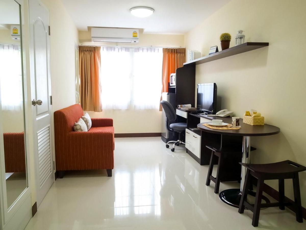 Charming Resident At Ekkamai From Studio Unit Up To 2 Bedroom Apartment Banguecoque Exterior foto