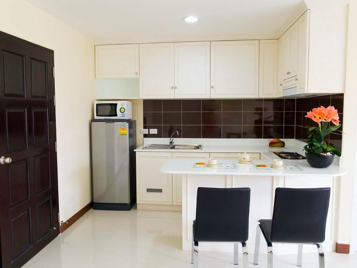 Charming Resident At Ekkamai From Studio Unit Up To 2 Bedroom Apartment Banguecoque Exterior foto